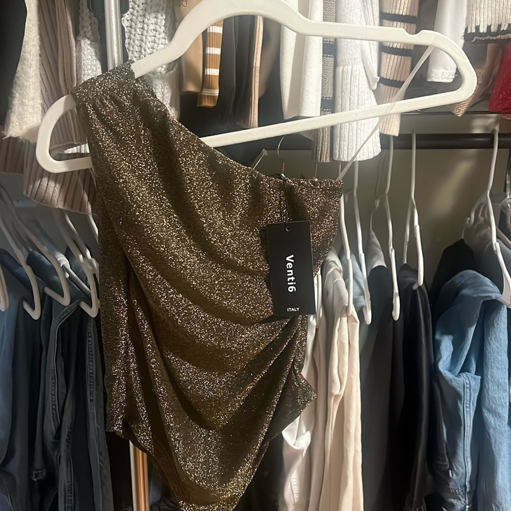 Venti 6 one shoulder sparkly bodysuit